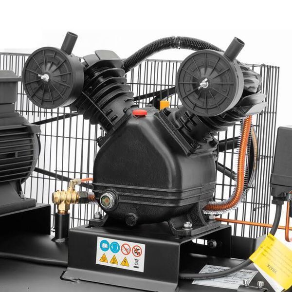 Компресор 100 л, 3 кВт, 380 В, 10 атм, 500 л/хв, 2 циліндра INTERTOOL PT-0013 PT-0013 фото