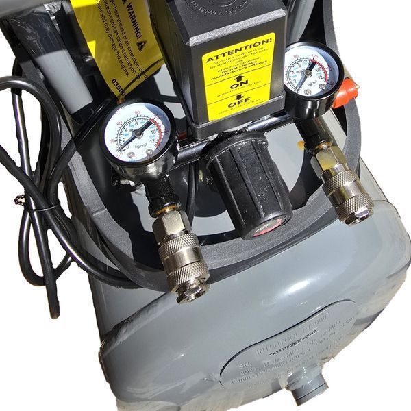 Компресор 50 л, 1.5 кВт, 220 В, 8 атм, 206 л/хв. INTERTOOL PT-0003 PT-0003 фото